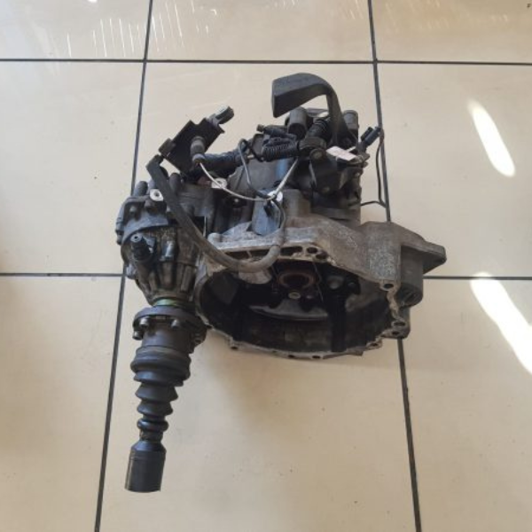 Audi 1.8t 5spd manual gearbox (agu)