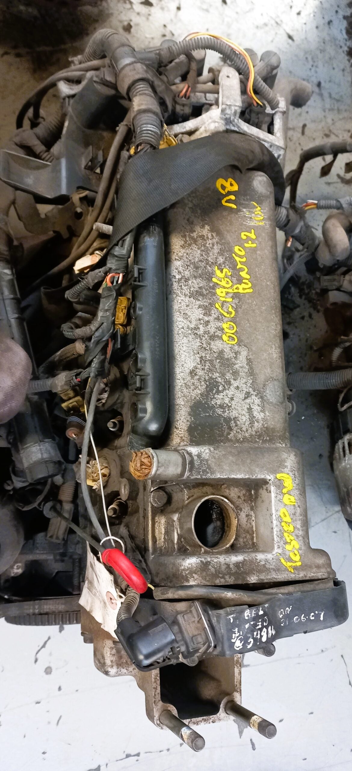 Fiat Punto 1.2 8v Petrol Engine (188A4)