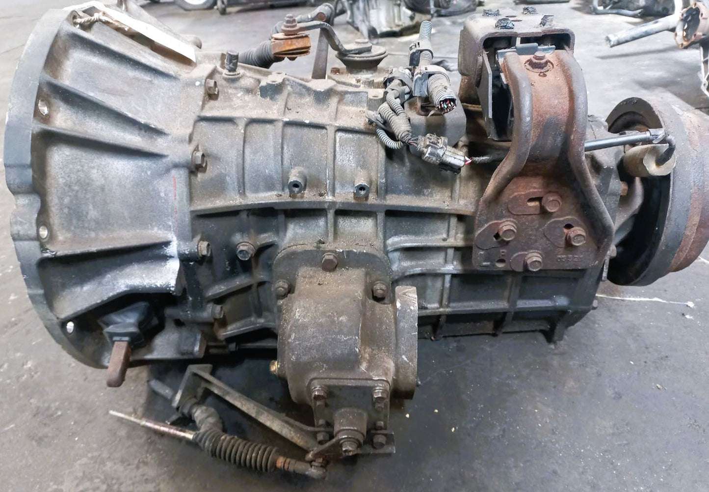 Hino 300 Manual 6 Spd Gearbox (NO4C)