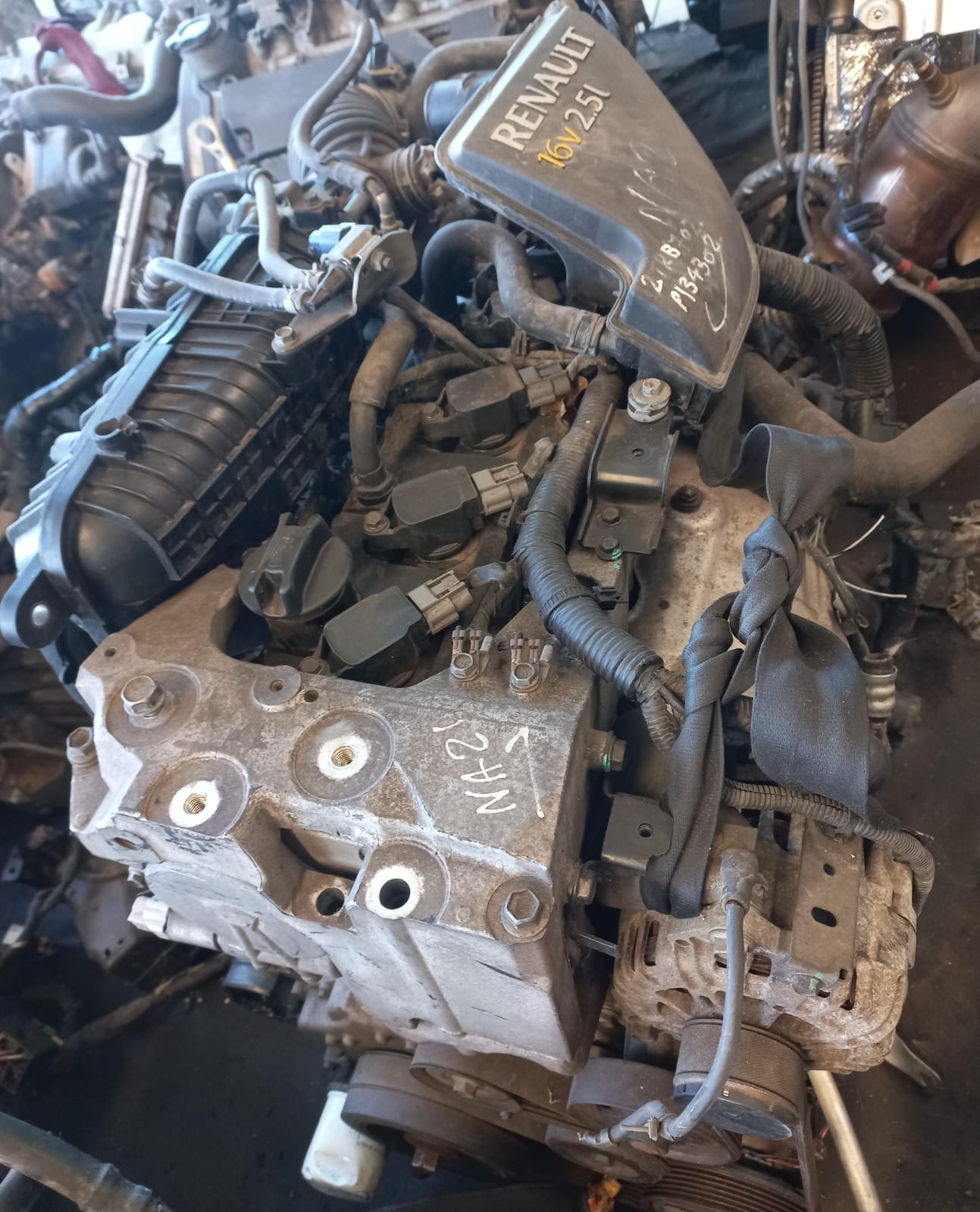 Renault Koleos 2.5 16v Petrol Engine (2TRB)