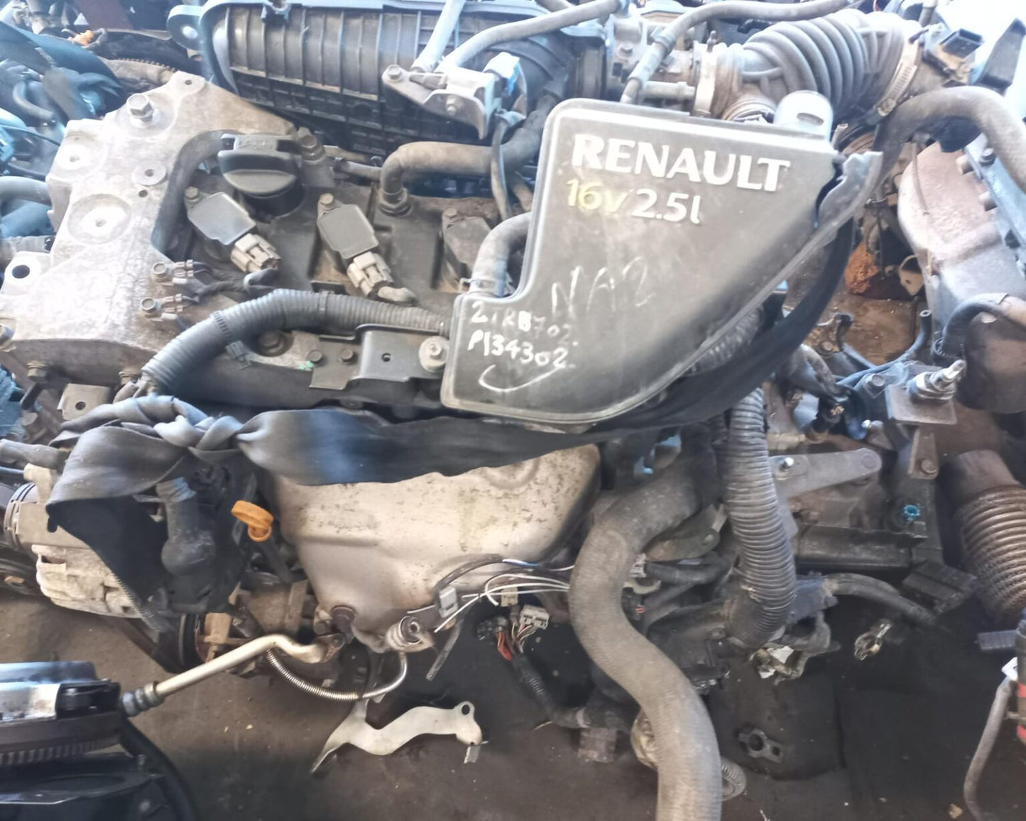 Renault Koleos 2.5 16v Petrol Engine (2TRB)
