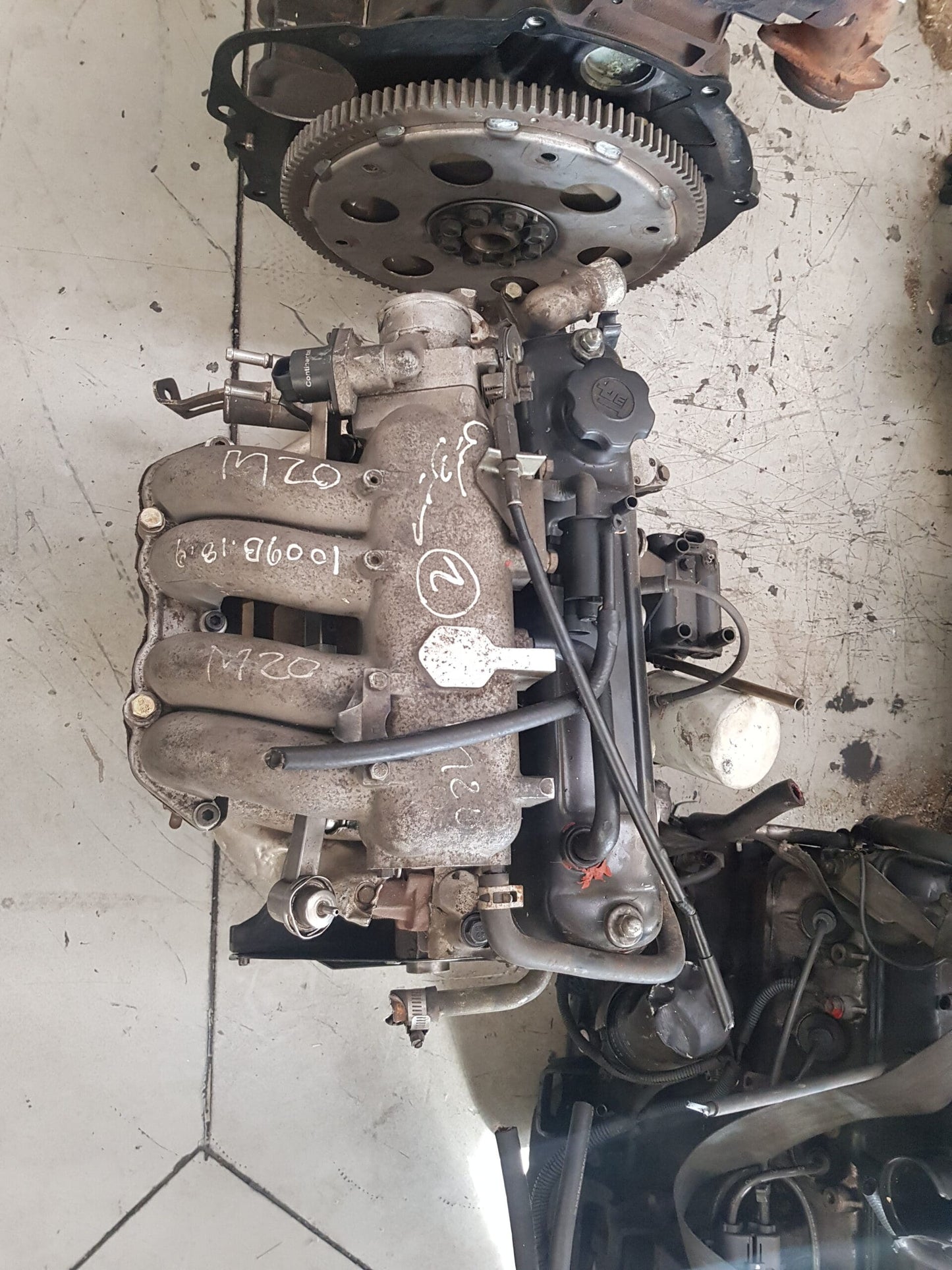 Toyota 2.2 Petrol Engine – Fuel injected (4Y)
