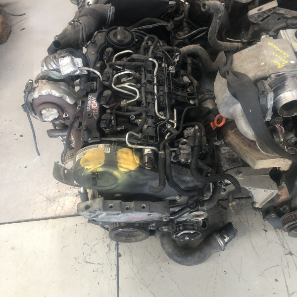 Volkswagen Golf 6 1.6 TDi Engine 4CYL (CAY)