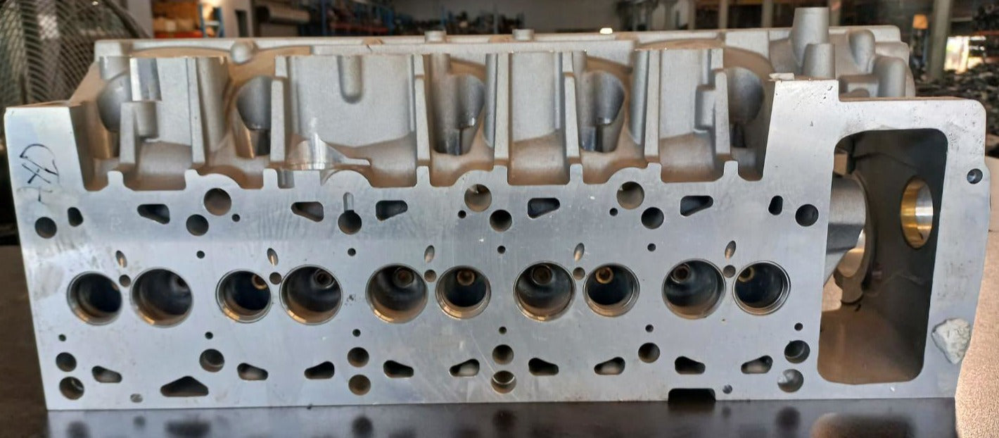 Volkswagen Transporter T5 2.5 Turbo Diesel New Bare Cylinder Head (AXD/AXE)