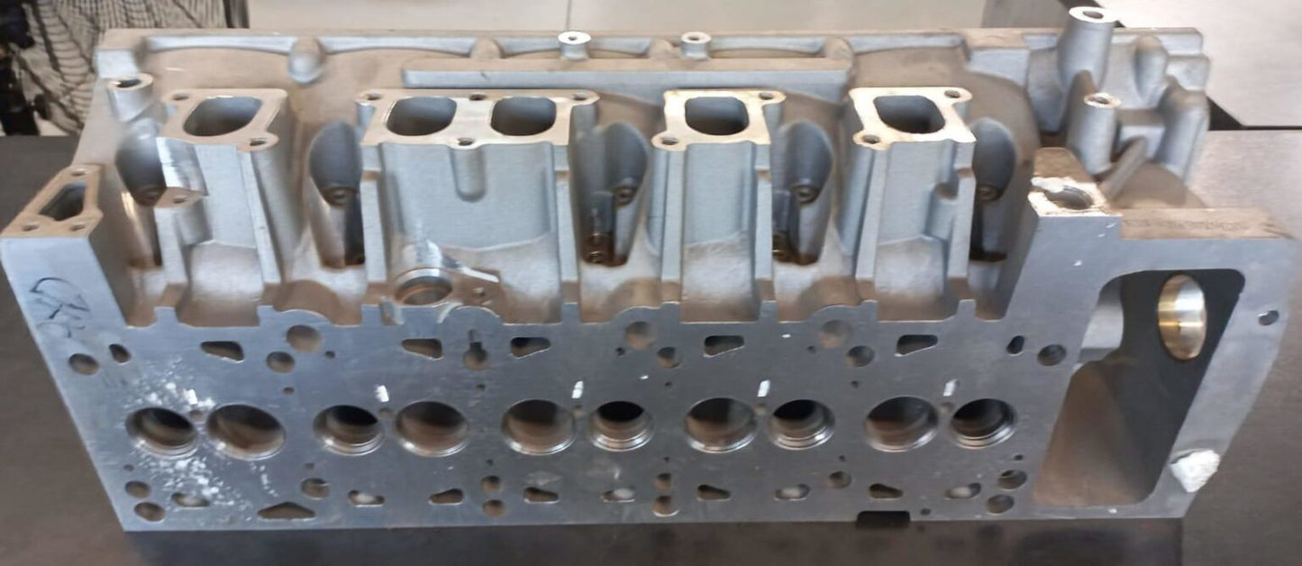 Volkswagen Transporter T5 2.5 Turbo Diesel New Bare Cylinder Head (AXD/AXE)