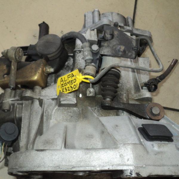 Alfa Romeo 2.0 5spd gearbox