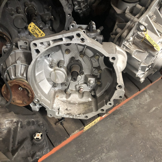 VW Jetta 5 6spd manual gearbox