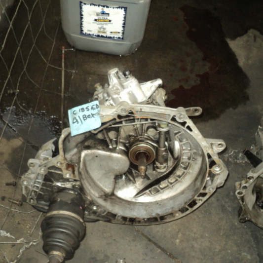Daewoo Nubira 1.8 5spd gearbox