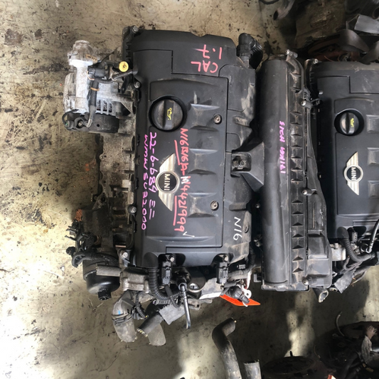 Mini Cooper 1.6 4 CYL Petrol Engine (N1210FH)