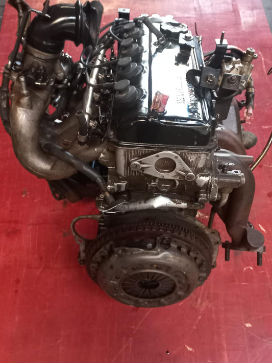 Mitsubishi Colt High Line Pick Up 2.0 Petrol Engine (4G63)