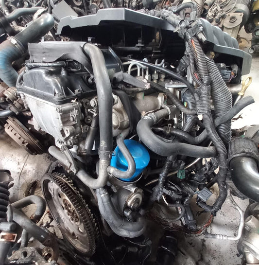 Nissan Navara 2.5 Cdi Diesel Engine (YD25) – Black Top