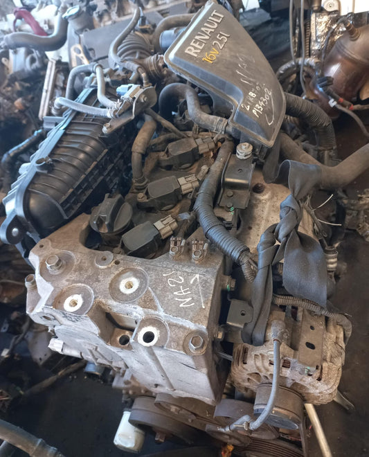 Renault Koleos 2.5 16v Petrol Engine (2TRB)