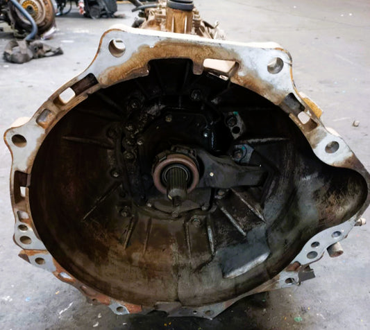 Toyota Hilux 5 Spd Manual Gearbox (2KD) 4×4