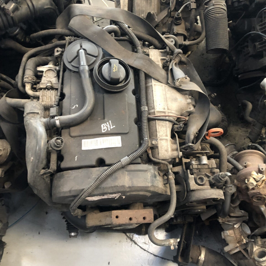Volkswagen Golf 5 2.0 Turbo Diesel Engine (BYL)