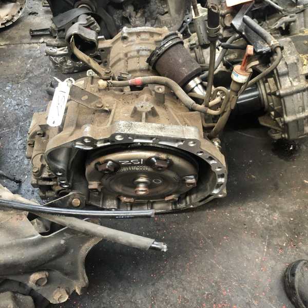Toyota Yaris 1sz 1000cc 4cyl auto gearbox